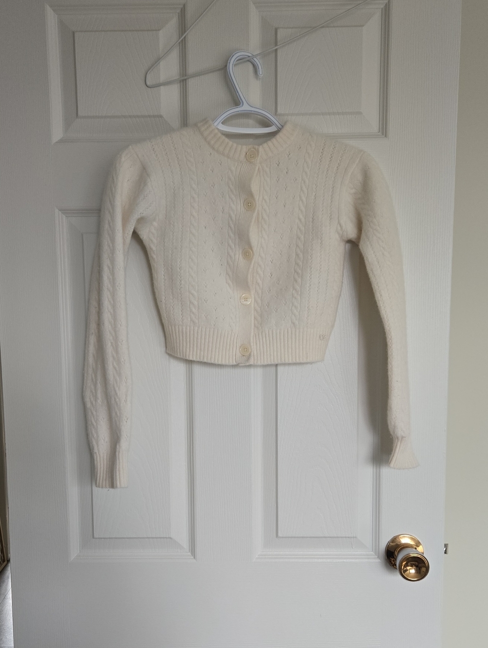 Aritzia Sunday Best Cream Cable Knit Cropped Button Cardigan